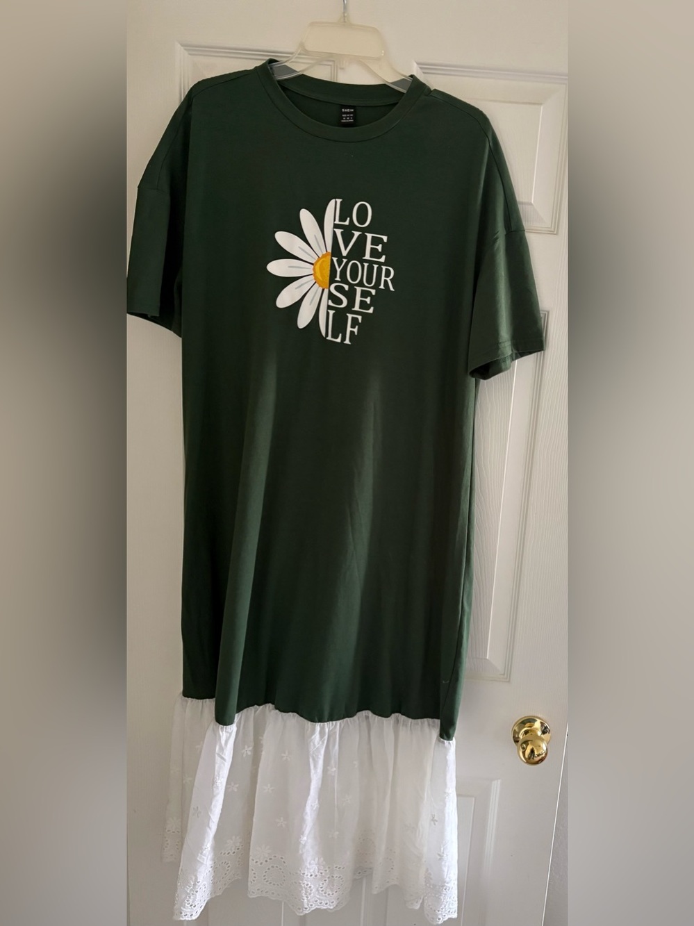SHEIN Green 'Love Yourself' Daisy Graphic SZ M Dress Top